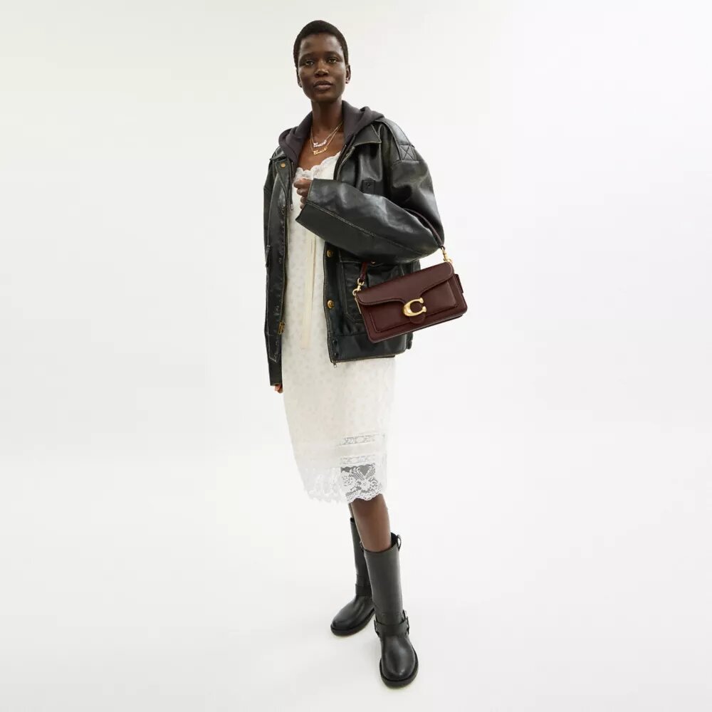 Tabby Shoulder Bag 26